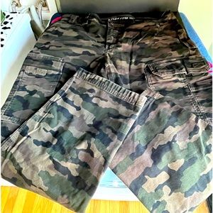 Men’s Camouflage Cargo Pants